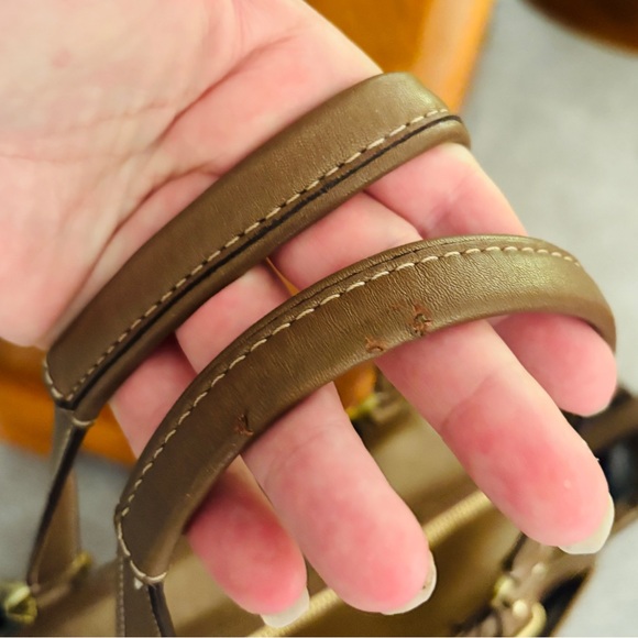 COACH Gallery Embossed C Leather Tote Copper - Picture 7 of 12